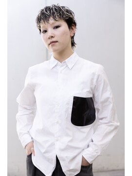 スノッブエンバンプ(snob enVAmp) ショートウルフ×デザインカラー