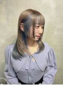 ミルクティベージュ×ブルーカラーのアンブレラカラー