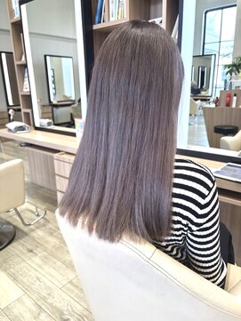 ディーボーイ 健軍店(D-BOY) ブリーチオンカラー/ミルクティーグレージュ