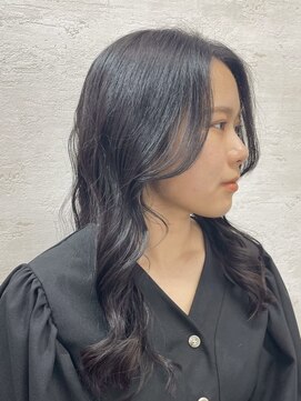 アンジェリカ(Angelica Total Beauty Lifestyle Design) ウェーブロングコテ巻き暗髪スタイル