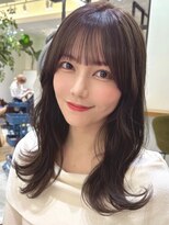 くびれヘアミディアムレイヤーオリーブベージュ前髪カット銀座