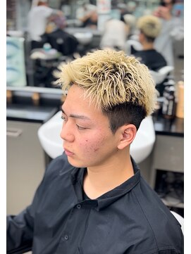 フロー 新宿(FLOW) ブロンドショート