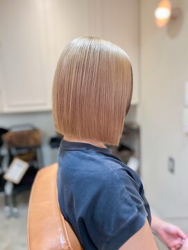 アンリー(Anree) ハイトーン切りっぱなしボブ 20代30代40代