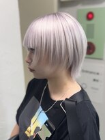 キバ(kva)&nbsp;▽□□▽ ホワイトショートウルフ