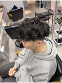 無造作で色気のあるバロックパーマ