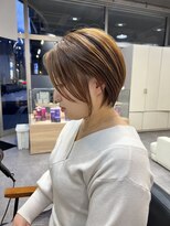 ジーニー 横浜(giinii)&nbsp;大人美人20代30代40代丸みハンサムショート【横浜】渋谷良太