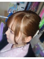 クレイジービッチ(CLAY G BITCH)&nbsp;【￥300~】仙台エクステ 前髪 シールやってません 編み込みだけ