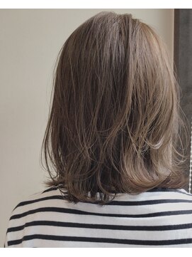 マイティ バイ エイチ(mighty by H) 【mighty】フェザーレイヤーボブ