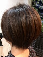 セラティア(hair salon THERATIA)