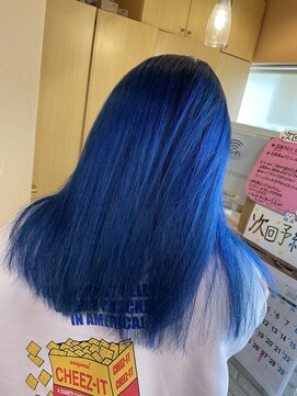 ヘアーズ フェミニン 中山店(Hair's Feminine) コバルトブルー《ダブルカラー》