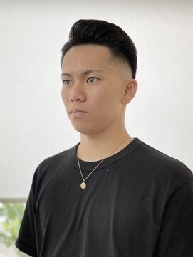 ティーズヘアイナガキイヴピアジェ メンズ_フェードスタイル