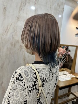 ラビス 浦和(Lovis) 美髪/ネビージュ/大人かわいい/透明感ショート[浦和]