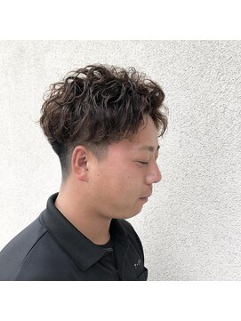 ゴットラトゥール(GOTTO LATOUR) アップバング/ツイスト/ツイスパ/刈り上げ/２ブロック/束感