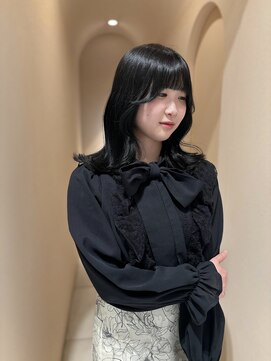 マーシィ(MARCIE) ダークグレーくびれヘア