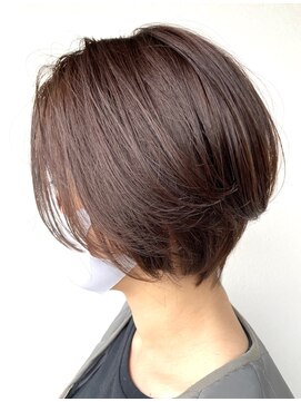 パシフィックダズールコパン(Pacific Dazzle copain) 【PD海口】30代40代50代60代◎小顔絶壁解消ショート 251