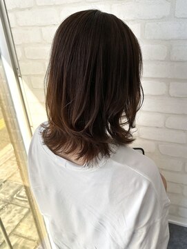 ルノン フィージュ(LUNON fieju) 外ハネくびれミディアム/レイヤーカット