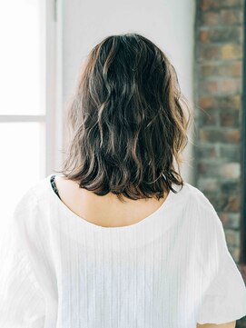 アジュール 倉敷店(Azule) Azuｌe/艶カラー/無造作ボブ