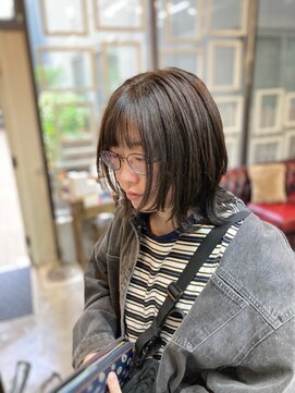 コニ(Coni) オリーブカラー