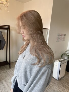 マイン(main) ホワイトミルクティーベージュ【２～３ブリーチ】