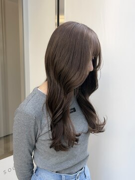 ソア(soa) ヘーゼルベージュ/ダブルカラー/レイヤーカット/枚方美容室