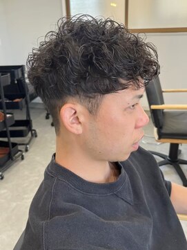 フゥ 宇都宮戸祭(FeU) 宇都宮メンズカットメンズパーマニュアンスパーマフェザーパーマ