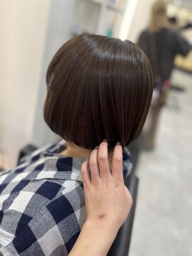 レム 仙台店(L.E.M) 透け感盛れボブ