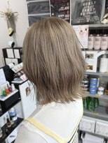 イブヘアー(eve hair)&nbsp;☆ミルクティベージュ/ミディアムレイヤー