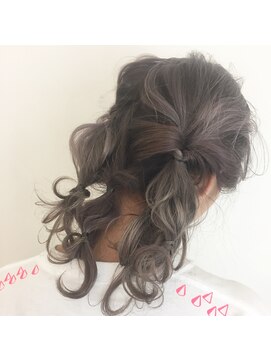 チクロヘアー(Ticro hair) ticro大石 外国人風ハイトーンブルージュ,へアアレンジ