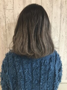 アンク クロス 新宿店(ANKHCROSS) ダークグレーグラデーション☆