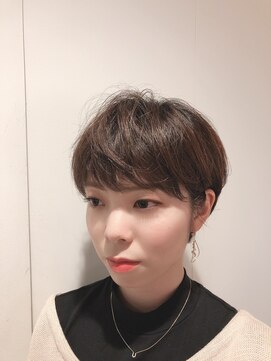 ルース(RUTH) ふんわりショートヘア