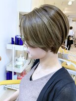 モリオ フロム ロンドン 成増店 【morio成増/米村】大人可愛い前下がりショート