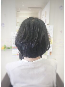 クール ヘアー ギャラリー 神明町店(COOL Hair gallery) 猫っ毛タイプのふんわり短めスタイル♪