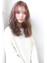 ラフィス ヘアー グランド 金山店(La fith hair grand)&nbsp;ラフなウェーブでおしゃれ感アップ。ナチュラルで可愛い印象に。