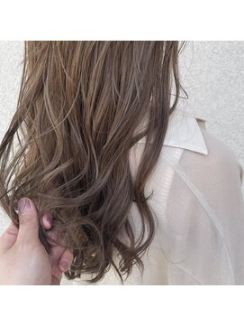 ゴットラトゥール(GOTTO LATOUR) ミルクティーベージュ