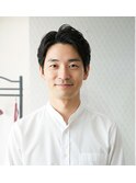 耳少し触れる程度のショート
