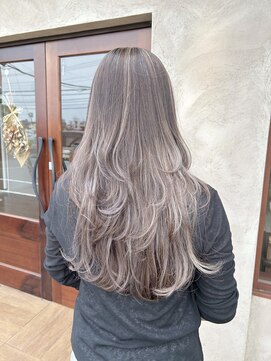 ノット 成田公津の杜(Knot) ハイライト×レイヤーカット stylistすずか