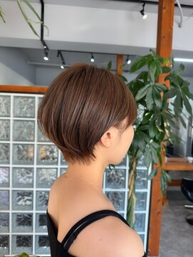 アイダブリューティー ヘア デザイン(IWT hair design) くびれショート　大名/赤坂/警固/20代/30代/40代