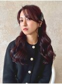 コテ風パーマ チェリーレッド 顔周りレイヤー 20代 韓国ヘア