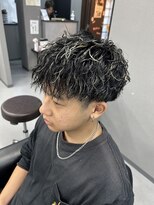 ジェニーバイメノン(JENNIE by Menon)&nbsp;メッシュ　ツイストパーマ　波巻き