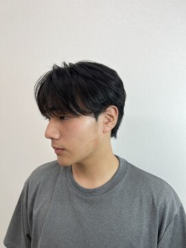 ステージ(STAGE) ダウンパーマ　ニュアンスパーマ　センターパート