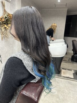 ターコイズブルー ミントグリーンのグラデーションカラー