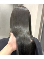 エレノア 枚方(Eleanor)&nbsp;【AKANE】ブリーチなし暗めオリーブ