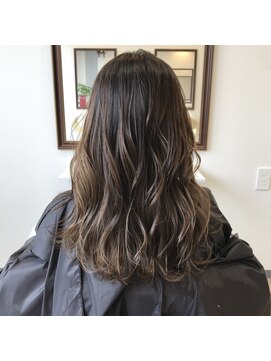 リンドヘアー(Lindo hair) ダスティグレージュ