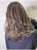 レイヤーカット フェザーカット シナモンベージュ hiro