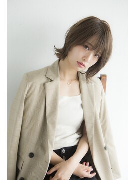 ミエルヘアーエスト 新宿店(mielhair est) 外ハネがかわいい☆レイヤーミディ【新宿】