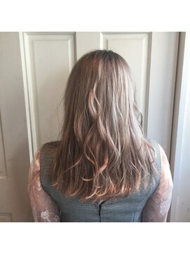 インク 渋谷(INK.) 韓国風/大人かわいい/フェザーバンググラデハイライト[渋谷]