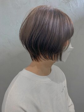 モノトーン(MONOTONE) ショートボブ