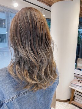 ティアラ 桜木町(TIARA) REAL SALON WORK~外国人風/透明感/大人かっこいい/ハイライト