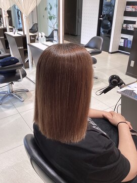 ミック ヘアアンドメイクアップ 高田店(miq Hair&Make up) 縮毛矯正/髪質改善ストレート/艶感ヘア/ナチュラルストレート
