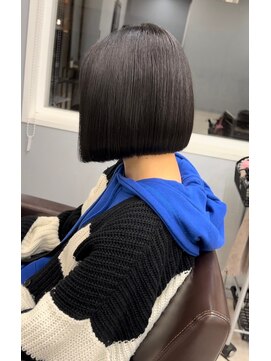 オズ 郡山桑野店(OZ) イメチェンハッシュカットフルバング似合わせレッドブラウン